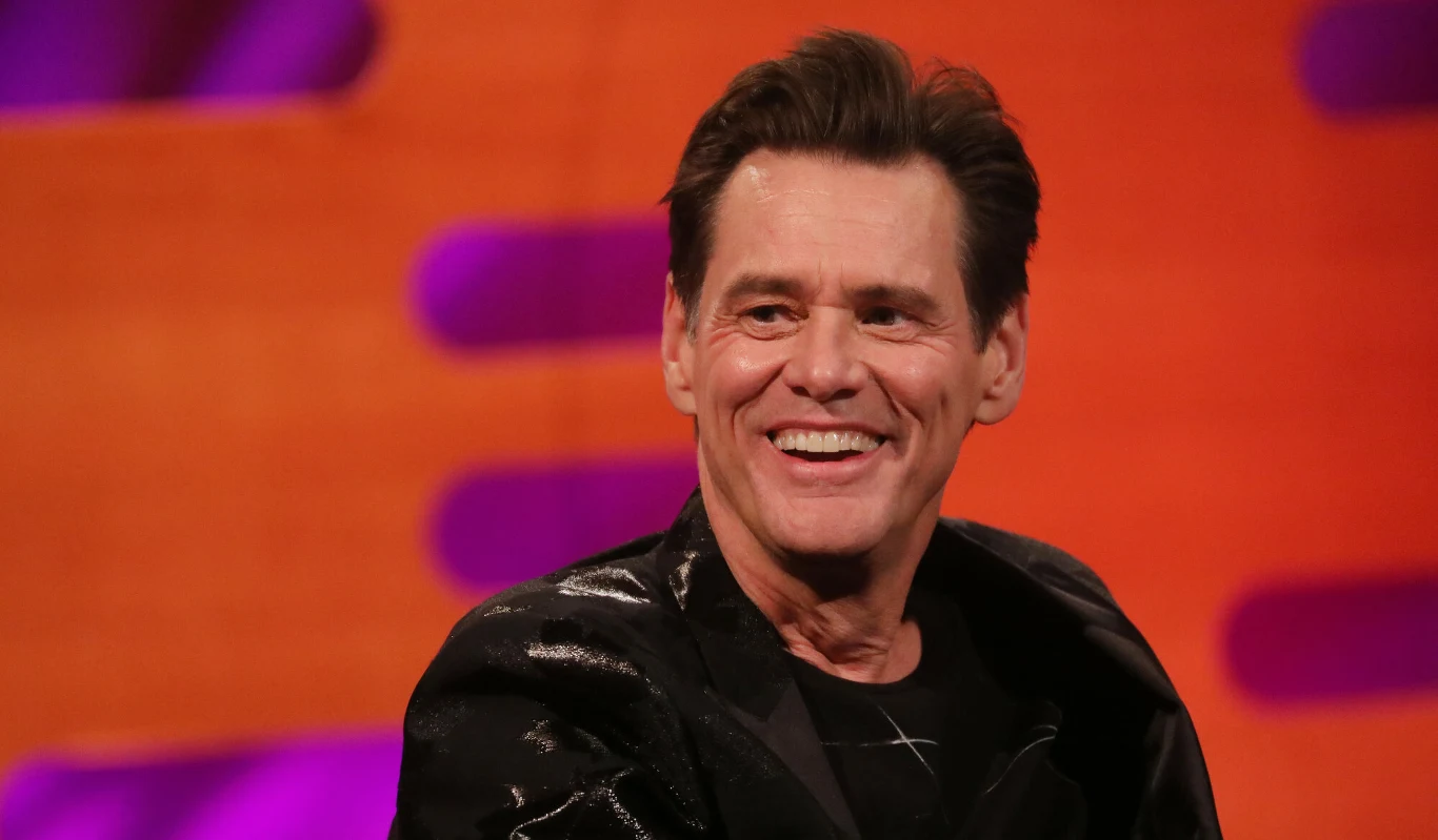 jim Carrey w programie BBC w 2020 roku. jim Carrey w programie BBC w 2020 roku.