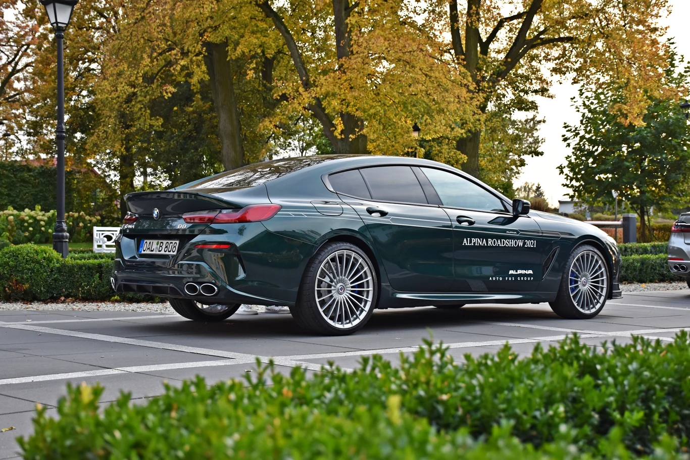 Alpina B8