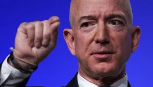 Jeff Bezos, b. prezes Amazona, założyciel Blue Origin, właściciel "The Washington Post". Światowa czołówka bogaczy