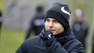 Trener Warty Dawid Szulczek podejmuje kluczowe decyzje kadrowe przed rundą wiosenną