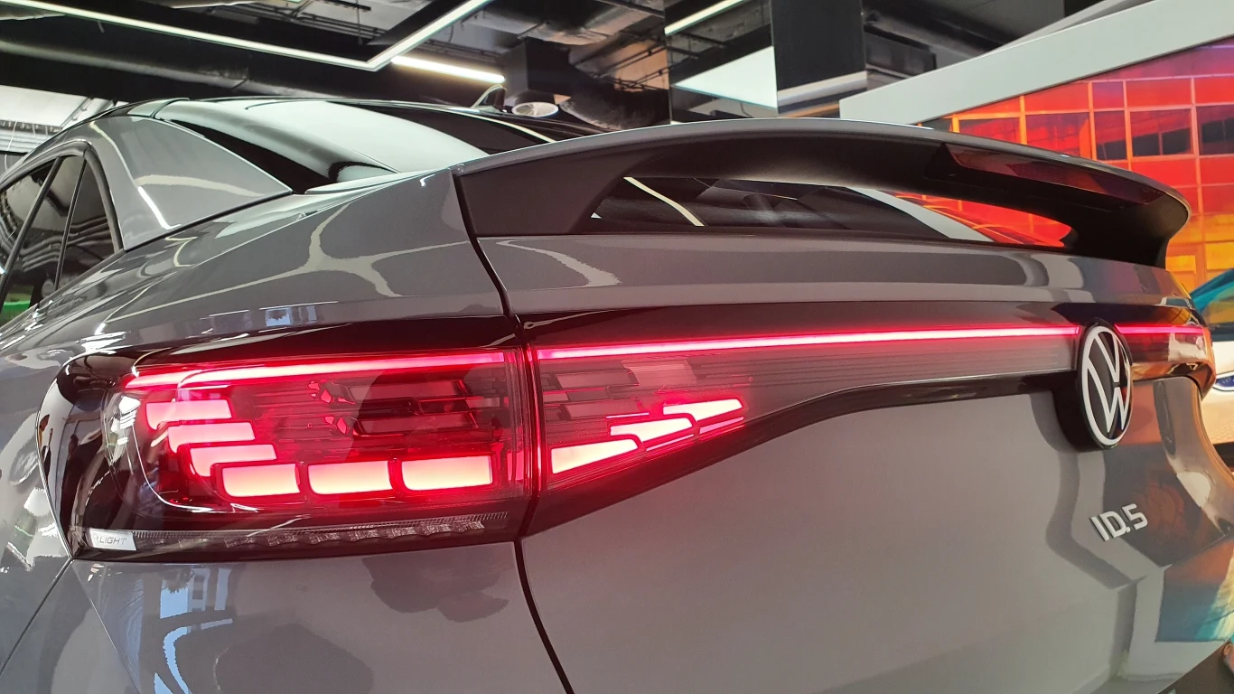 Volkswagen ID.5
