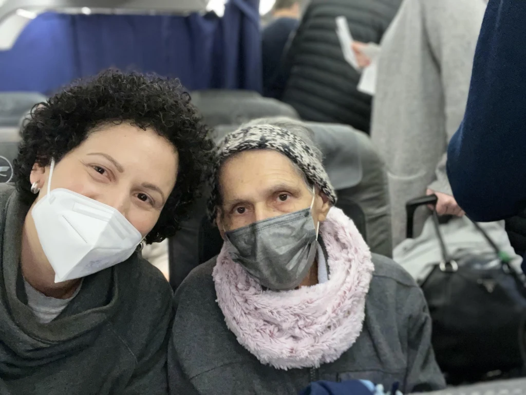 Mamę w czwartym stadium raka Fatima sprowadziła z ogarniętej kryzysem Wenezueli do Polski. - Być razem to wielkie szczęście - mówi Mamę w czwartym stadium raka Fatima sprowadziła z ogarniętej kryzysem Wenezueli do Polski. - Być razem to wielkie szczęście - mówi