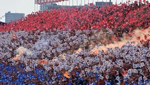 Holenderscy kibice na torze w Zandvoort