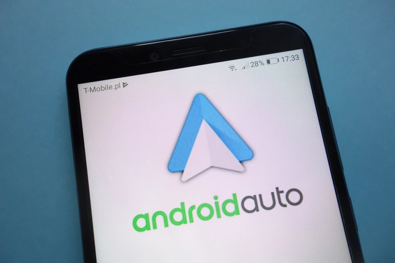 Android Auto do niedawna oferował Google Maps oraz Waze i był zamknięty na zewnętrzne nawigacje. Teraz w aplikacji pojawiają się nowe mapy i nawigacje. Android Auto do niedawna oferował Google Maps oraz Waze i był zamknięty na zewnętrzne nawigacje. Teraz w aplikacji pojawiają się nowe mapy i nawigacje.
