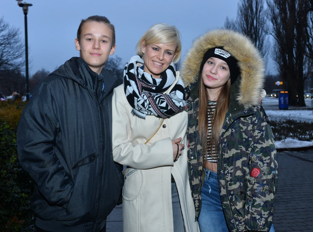 Mandaryna z dziećmi Mandaryna z dziećmi