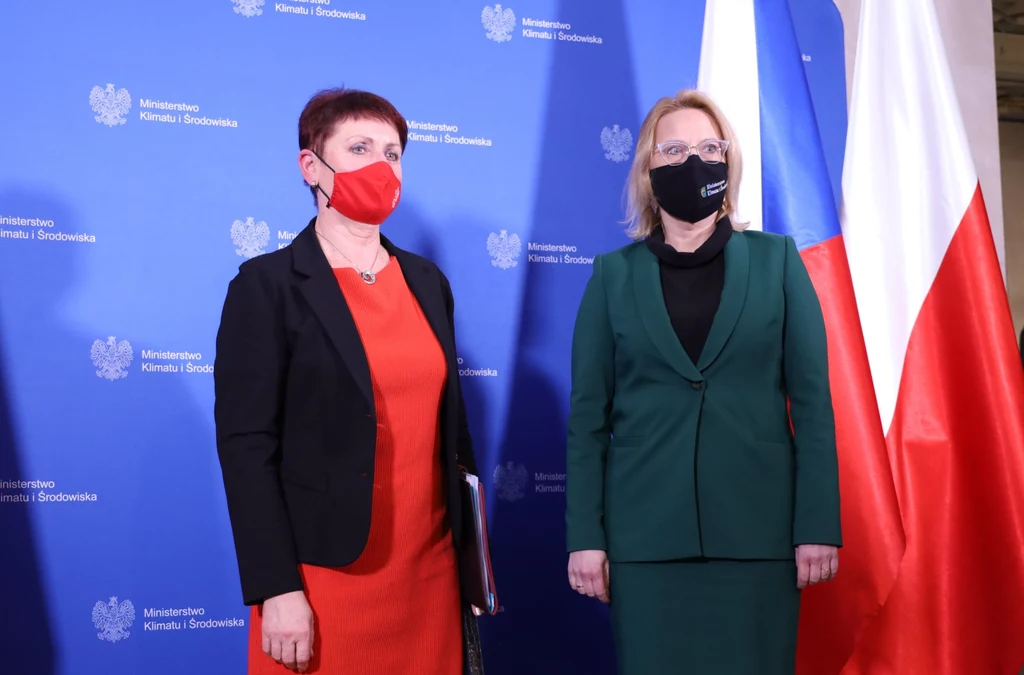 Anna Moskwa oceniła, że rozmowy były „konstruktywne”. Ustalenia, których dokonano we wtorek muszą być jednak jeszcze zatwierdzone przez czeski rząd Anna Moskwa oceniła, że rozmowy były „konstruktywne”. Ustalenia, których dokonano we wtorek muszą być jednak jeszcze zatwierdzone przez czeski rząd