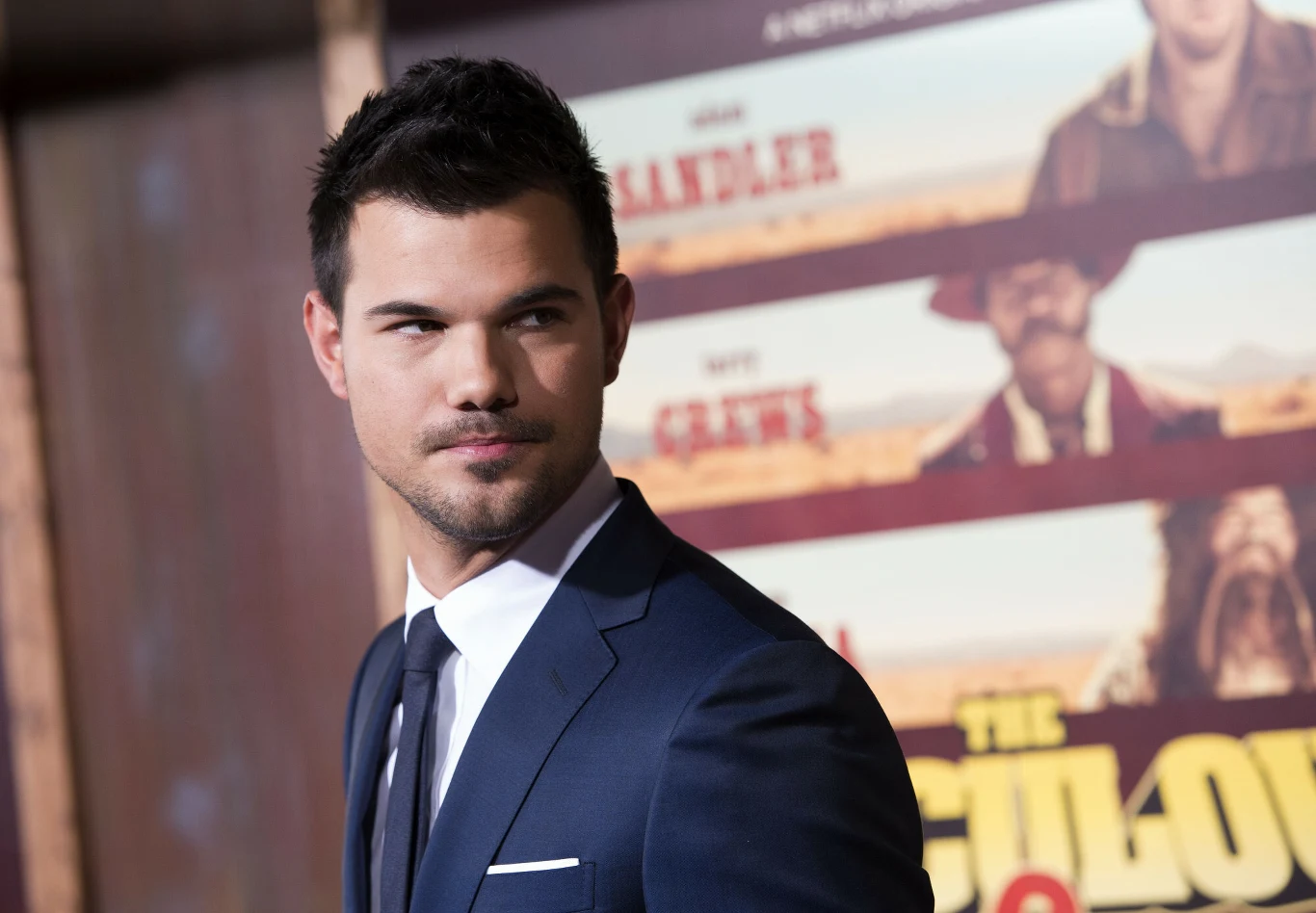 Zodiakalne Wodniki: Taylor Lautner Zodiakalne Wodniki: Taylor Lautner