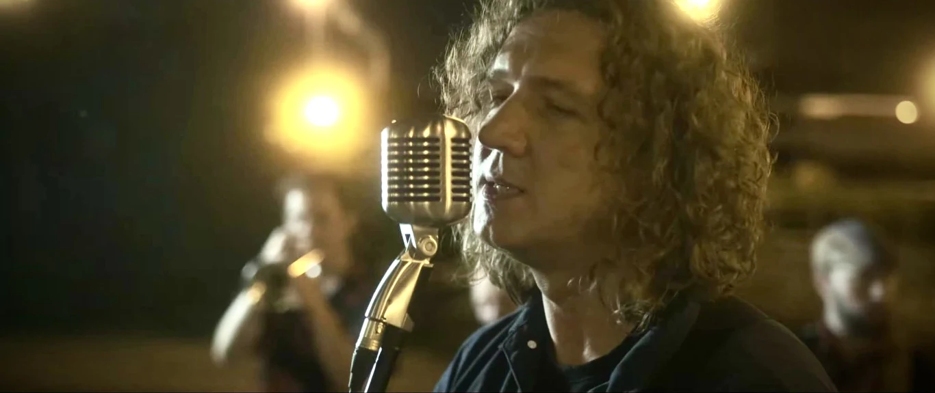 Kraków Street Band powraca z nową płytą "Czekanie" Kraków Street Band powraca z nową płytą "Czekanie"