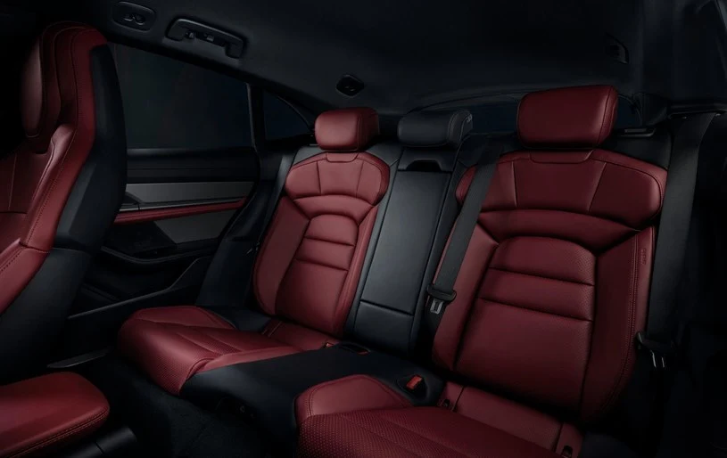 Porsche Taycan Sport Turismo Porsche Taycan Sport Turismo