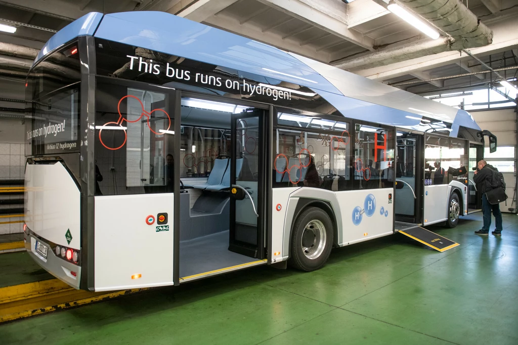 Poznań kupi 25 autobusów wodorowych dzięki dotacji z NFOŚiGW. Pojazdy trafią do miasta w drugiej połowie 2023 r.