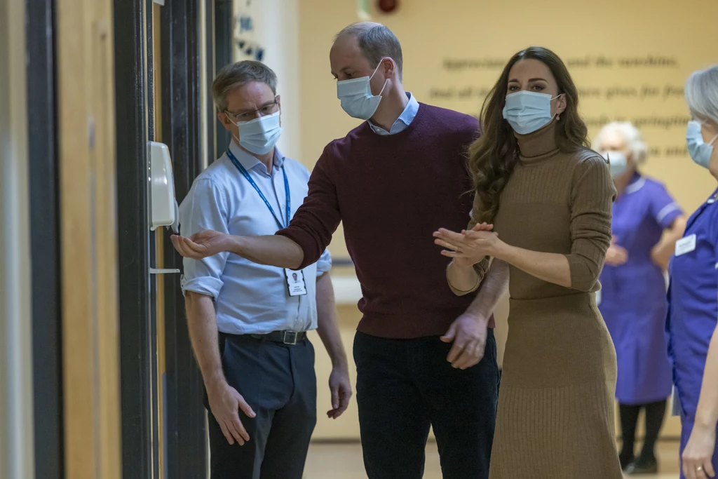 Księżna Kate i książę William angażują się we wspieranie służby zdrowia w walce z pandemią 