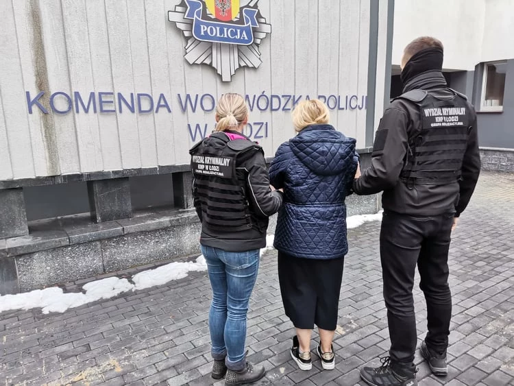 Policjanci z Łodzi zatrzymali trzy osoby Policjanci z Łodzi zatrzymali trzy osoby