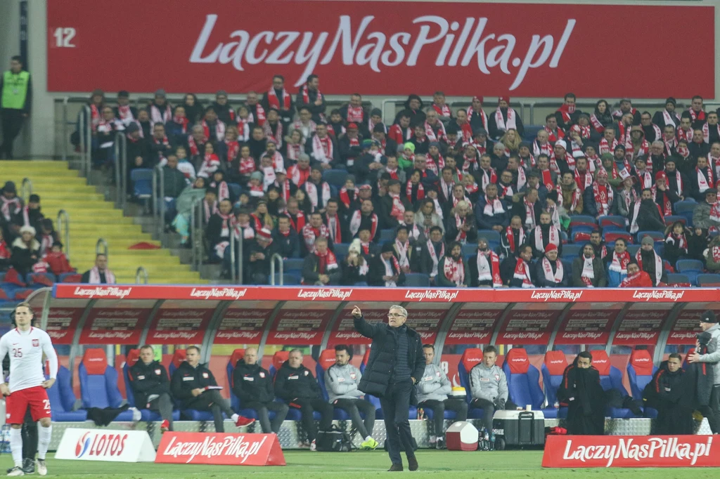 Mecz Polska - Korea na Stadionie Śląskim Mecz Polska - Korea na Stadionie Śląskim