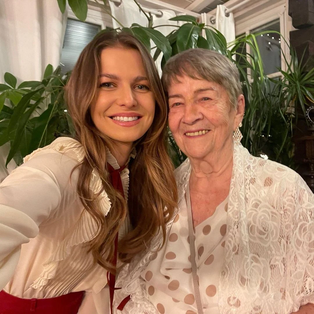 Anna Lewandowska obchodzi Dzień Babci 2022 Anna Lewandowska obchodzi Dzień Babci 2022