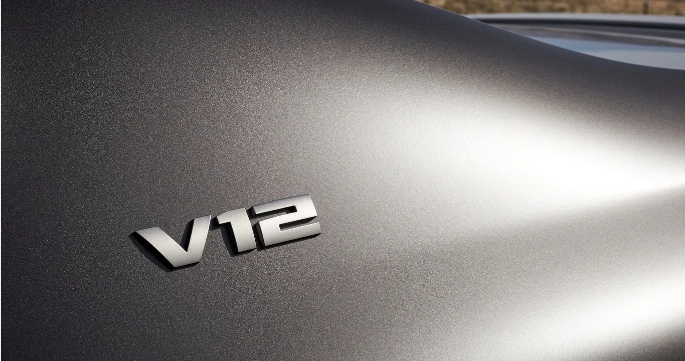 BMW M760Li BMW M760Li