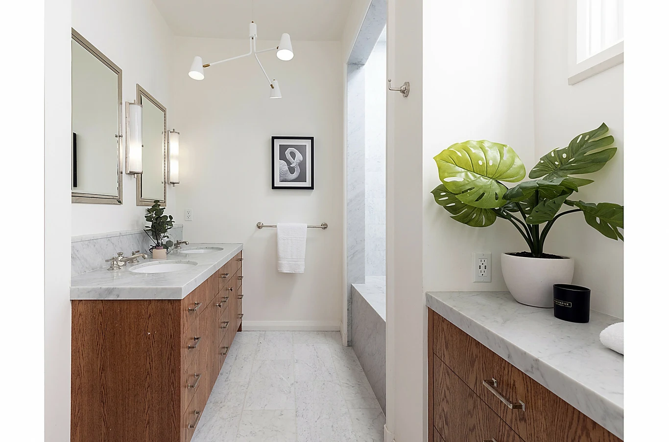 Leonardo DiCaprio wystawił swój dom na sprzedaż - łazienka