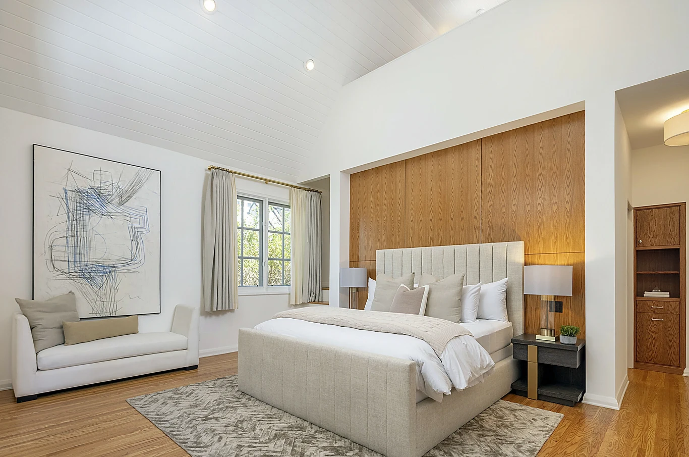 Leonardo DiCaprio wystawił swój dom na sprzedaż - sypialnia