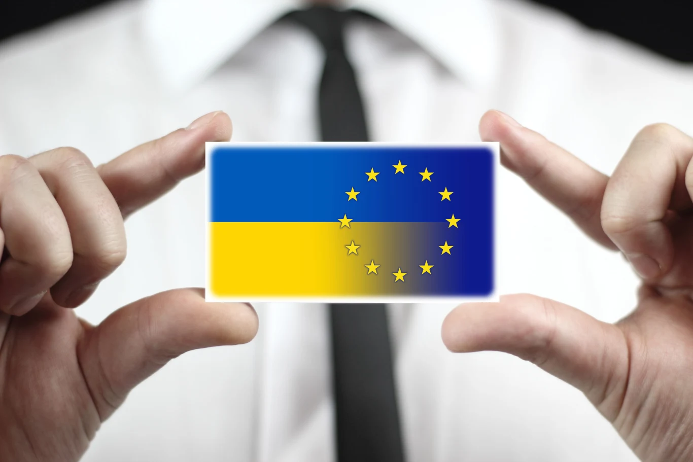 Ukraina w obliczu wojny moze liczyc na UE Ukraina w obliczu wojny moze liczyc na UE