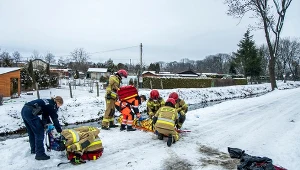 Naoczny świadek zadzwonił na numer alarmowy z informacją o topiącym się mężczyźnie 
