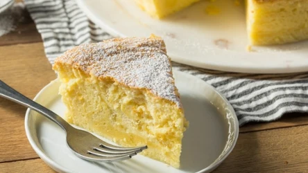 ​Ten sernik japoński nie ma sobie równych. Jest puszysty i tak lekki, jakby nic nie ważył