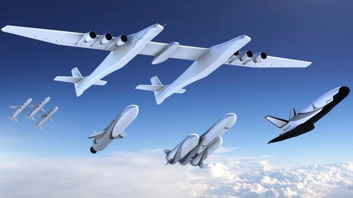 Stratolaunch, największy samolot świata pojawił się na niebie Stratolaunch, największy samolot świata pojawił się na niebie