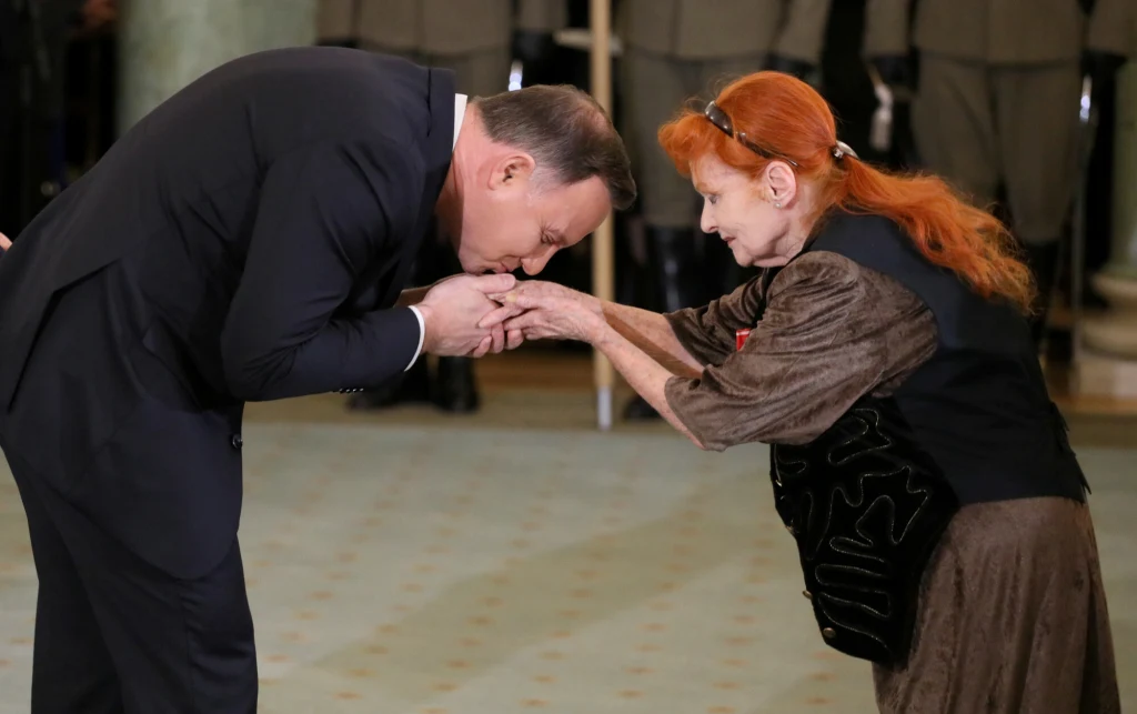 Barbara Krafftówna została odznaczona m.in. medalem "Zasłużony Kulturze Gloria Artis"