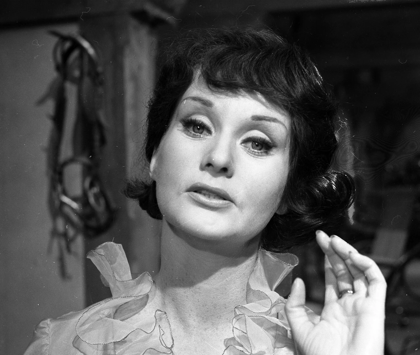 Barbara Krafftówna w filmie "Don Gabriel" Barbara Krafftówna w filmie "Don Gabriel"