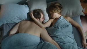 Weronika Książkiewicz i Michał Żurawski w filmie "Szczęścia chodzą parami"