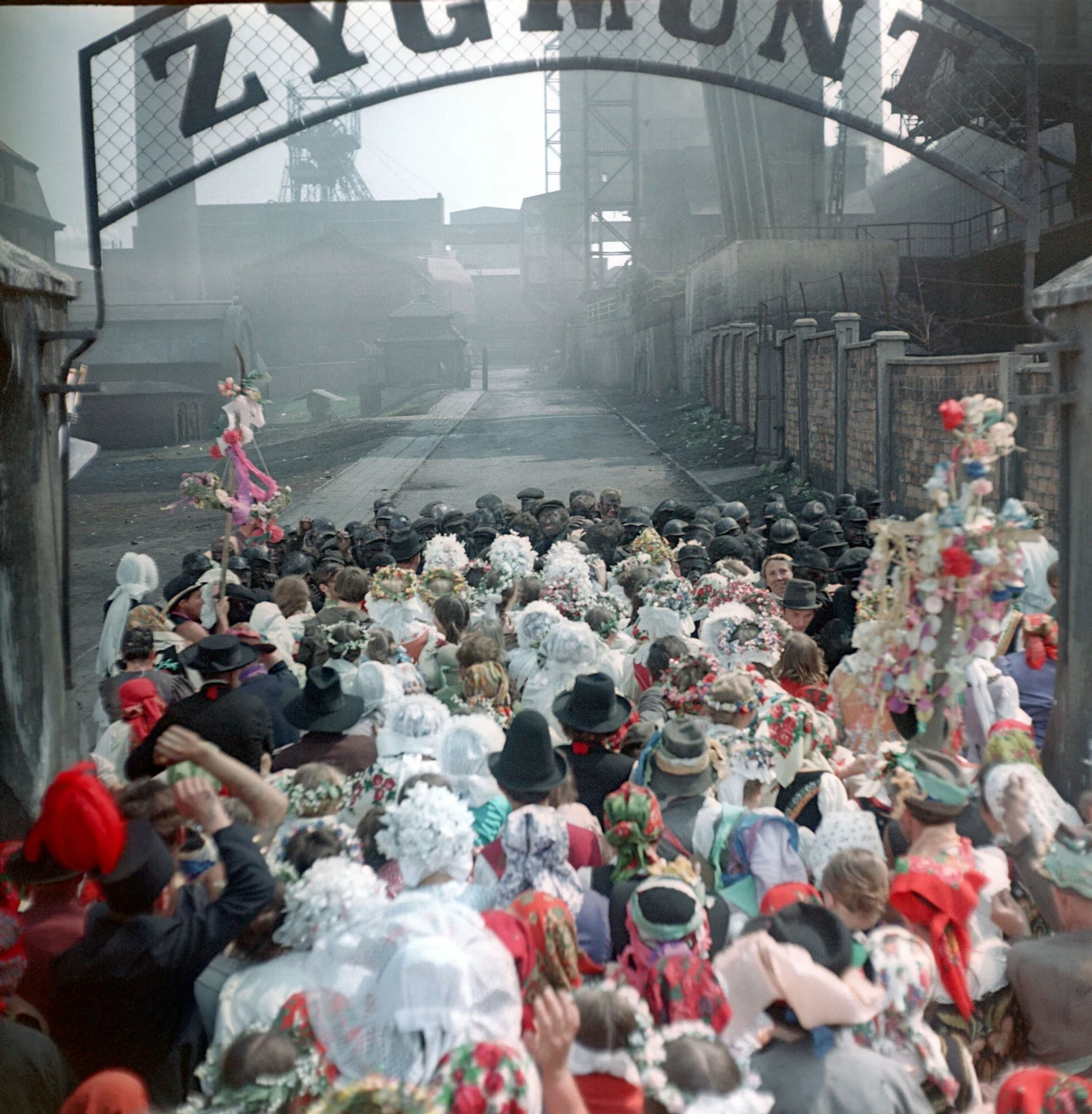 Perła w koronie (1972)