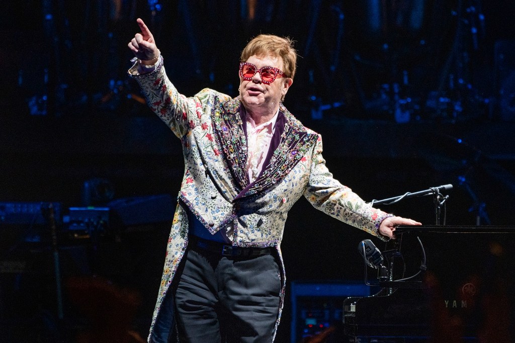 Elton John zarażony koronawirusem