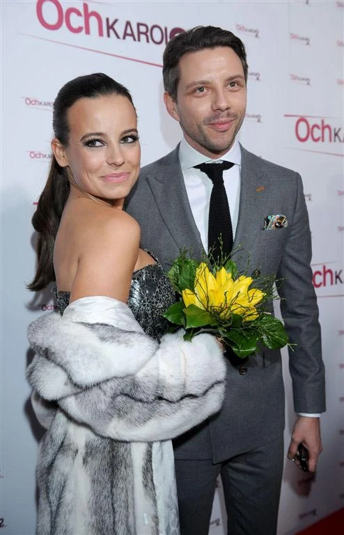 Anna Mucha w trakcie pandemii COVID-19 musiała na nowo nauczyć się funkcjonowania w branży Anna Mucha w trakcie pandemii COVID-19 musiała na nowo nauczyć się funkcjonowania w branży