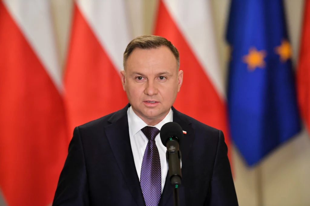 Andrzej Duda przełożył spotkanie z ministrem edukacji ws. "lex Czarnek" Andrzej Duda przełożył spotkanie z ministrem edukacji ws. "lex Czarnek"