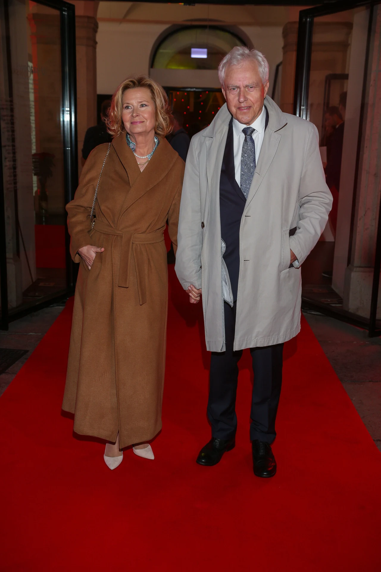 Ślubu Barbarze i Jackowi Bursztynowiczowi udzielał ks. Jan Twardowski