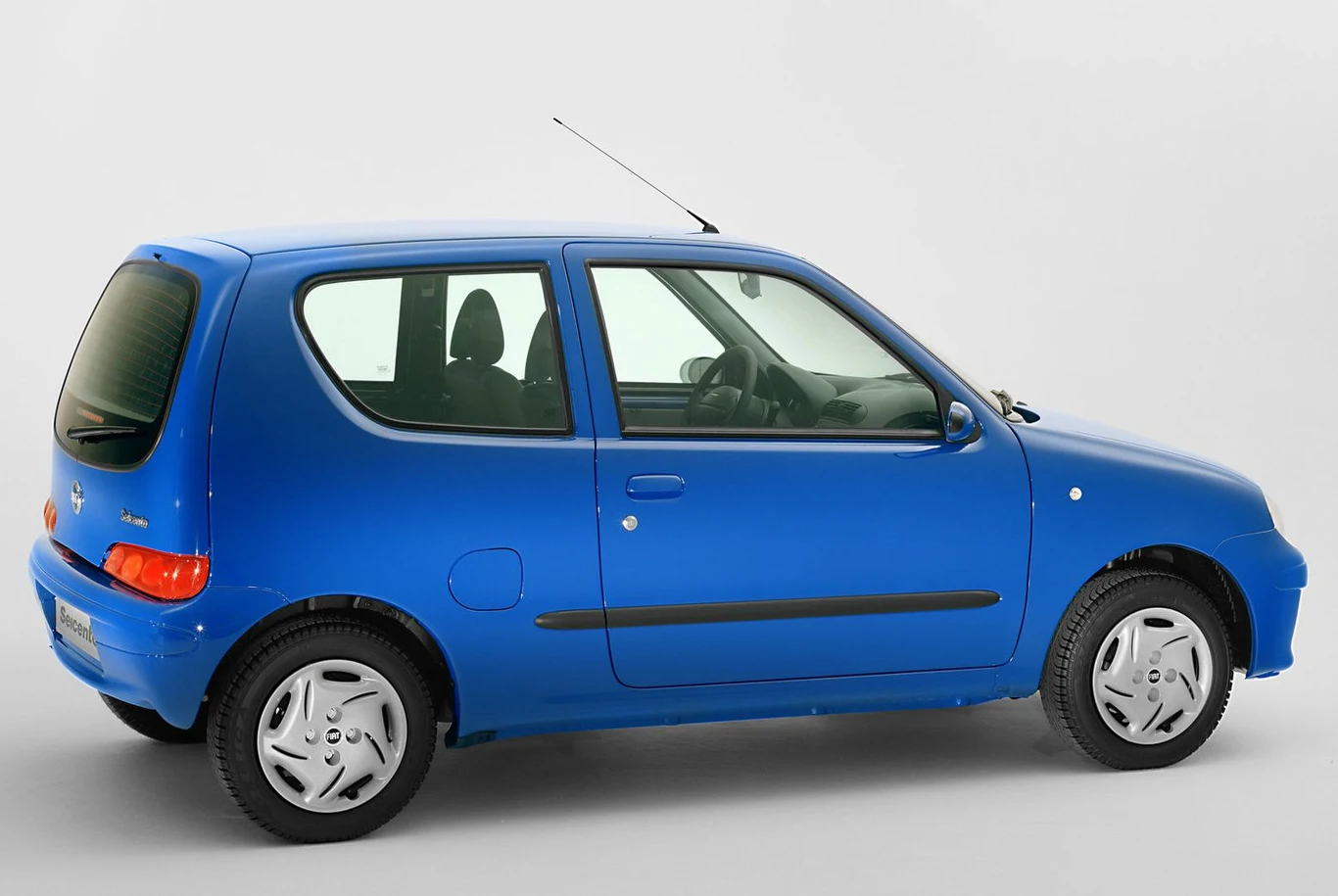 4. FIAT SEICENTO - 11634 zezłomowanych 4. FIAT SEICENTO - 11634 zezłomowanych
