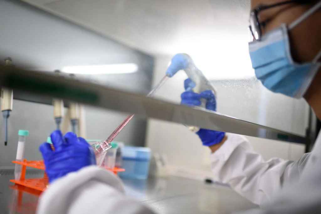 Laboratorium w Wuhan, zdj. ilustracyjne Laboratorium w Wuhan, zdj. ilustracyjne