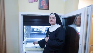 Okno Życia przy klasztorze sióstr franciszkanek w Warszawie