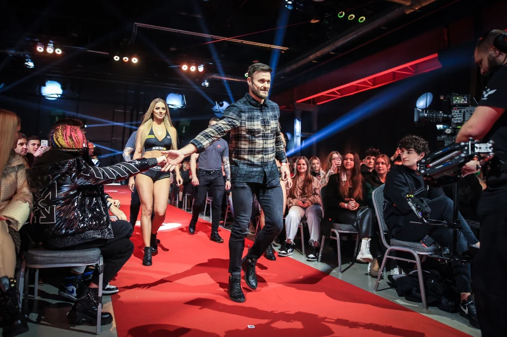 High League 2: kiedy i gdzie odbędzie się gala? O której godzinie początek i gdzie oglądać? Na zdjęciu Jarosław „pashaBiceps" Jarząbkowski High League 2: kiedy i gdzie odbędzie się gala? O której godzinie początek i gdzie oglądać? Na zdjęciu Jarosław „pashaBiceps" Jarząbkowski