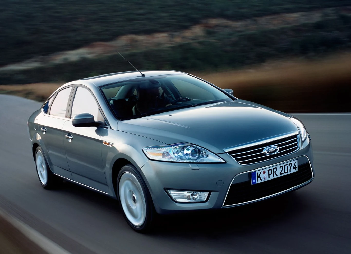 3. Ford Mondeo - 2007 3. Ford Mondeo - 2007