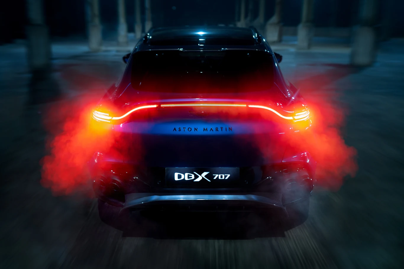 Aston Martin DBX Aston Martin DBX
