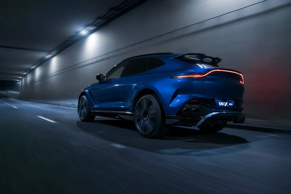 Aston Martin DBX Aston Martin DBX