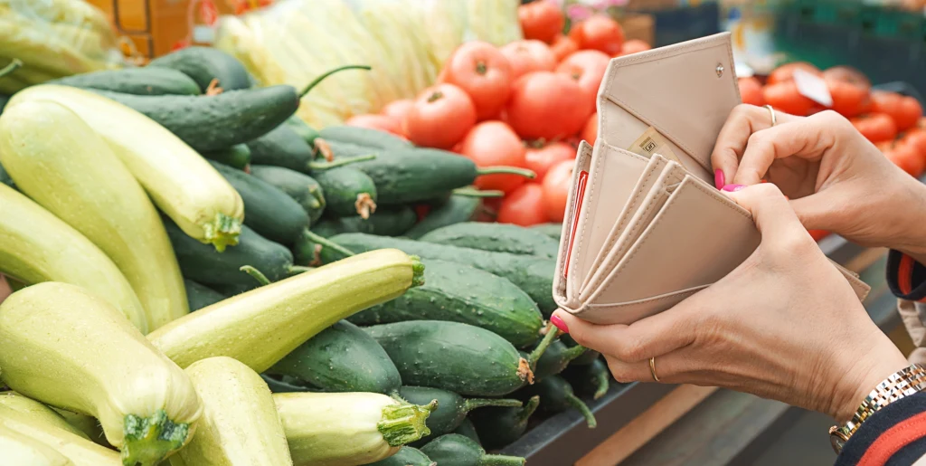 Większość produktów objętych zerowym VAT staniało od kilku do kilkudziesięciu groszy