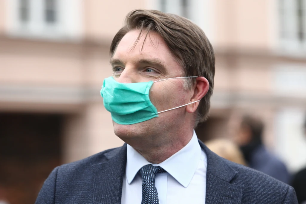 Tomasz Lis ogromnie martwi się o bezpieczeństwo swojej córki Tomasz Lis ogromnie martwi się o bezpieczeństwo swojej córki