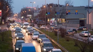 Najbardziej zakorkowane miasta w Polsce. Prowadzi Poznań przed Wrocławiem, Warszawą i Krakowem