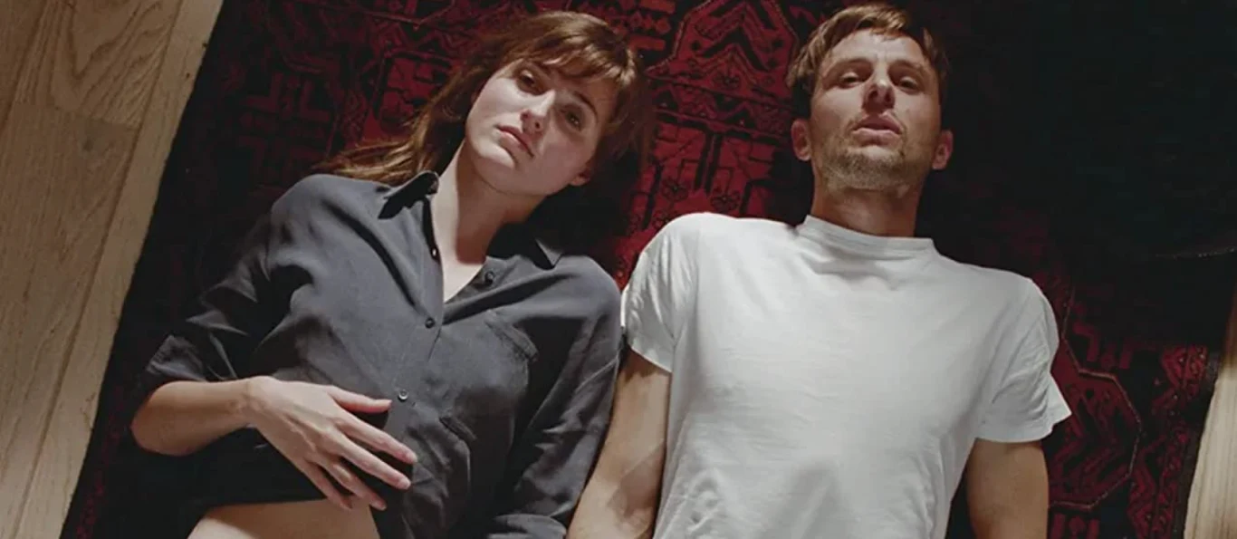 Kadr z filmu "Najgorszy człowiek na świecie" Kadr z filmu "Najgorszy człowiek na świecie"