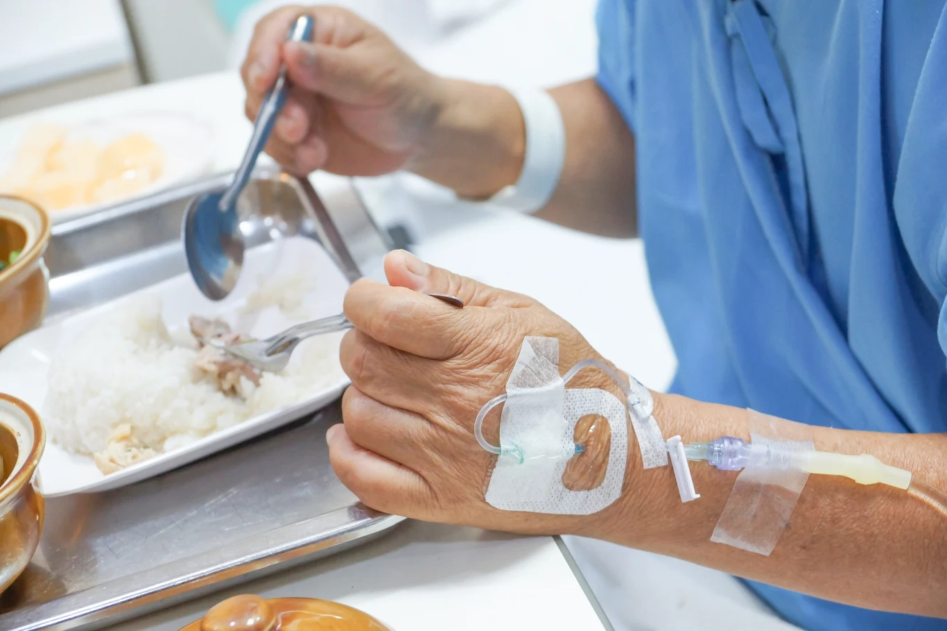 Wyleczenie choroby nowotworowej za pomocą samej diety nie jest możliwe, jednak dieta ma znaczenie dla samego przebiegu leczenia