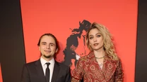 Najstarszy syn Jacksona, 24-letni Prince Jackson I, na początku roku udzielił wywiadu, w którym powiedział m.in. o swoich zdolnościach wokalnych. "Moją przewodnią zasadą jest ciągłe uczenie się. Ukończyłem szkołę, ale to nie znaczy, że przestałem się uczyć. Mój ojciec też mawiał: gdy przestajesz się rozwijać, to chwila w której umierasz’" - mówił. 

"Gdybym pomyślał o byciu artystą, moja rodzina byłaby ze mną bardzo szczera i powiedziałaby mi, że to nie dla mnie. Nie mam głosu do śpiewania i zajęło mi trochę czasu, zanim nauczyłem się, czym jest rytm, ale przynajmniej go opanowałem. Po prostu nie umiem tańczyć" - dodawał syn gwiazdora. Prince w 2019 r. ukończył z wyróżnieniem studia z biznesu na Loyola Marymount University w Los Angeles.