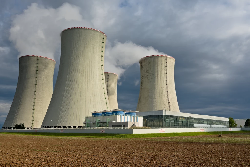 Komisja Europejska popiera gaz i atom jako "zielone" źródła energii. Projekt jest korzystny dla Polski, ale sprzeciwiają mu się m.in. Niemcy