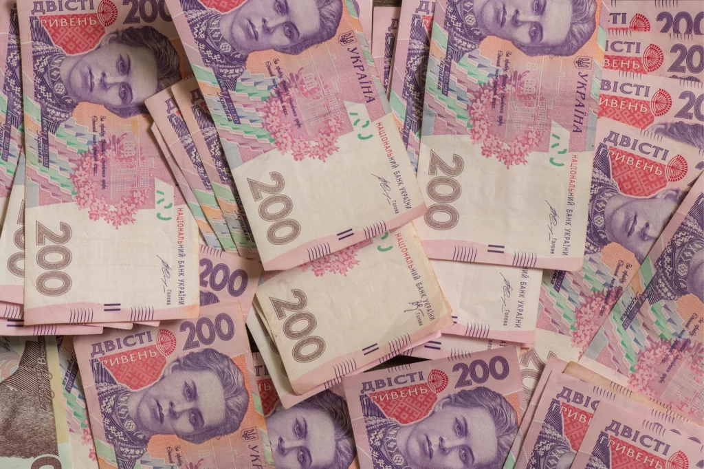 W piątek w Polsce ma się zacząć wymiana hrywien na złote