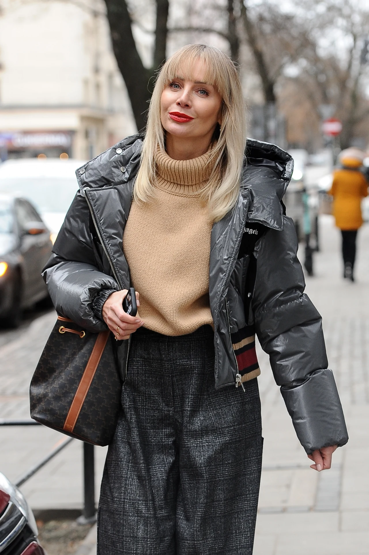 Agnieszka Woźniak-Starak wygląda bardzo młodzieńczo w krótszych włosach