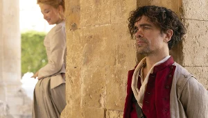 Haley Bennett i Peter Dinklage w scenie z filmu "Cyrano"